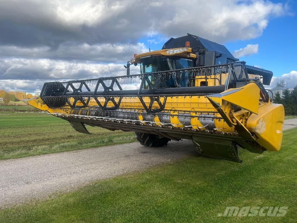 New Holland CX 8080 Kombajni