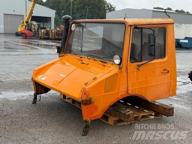 Unimog 424 USED CAB Kabine i unutrašnjost
