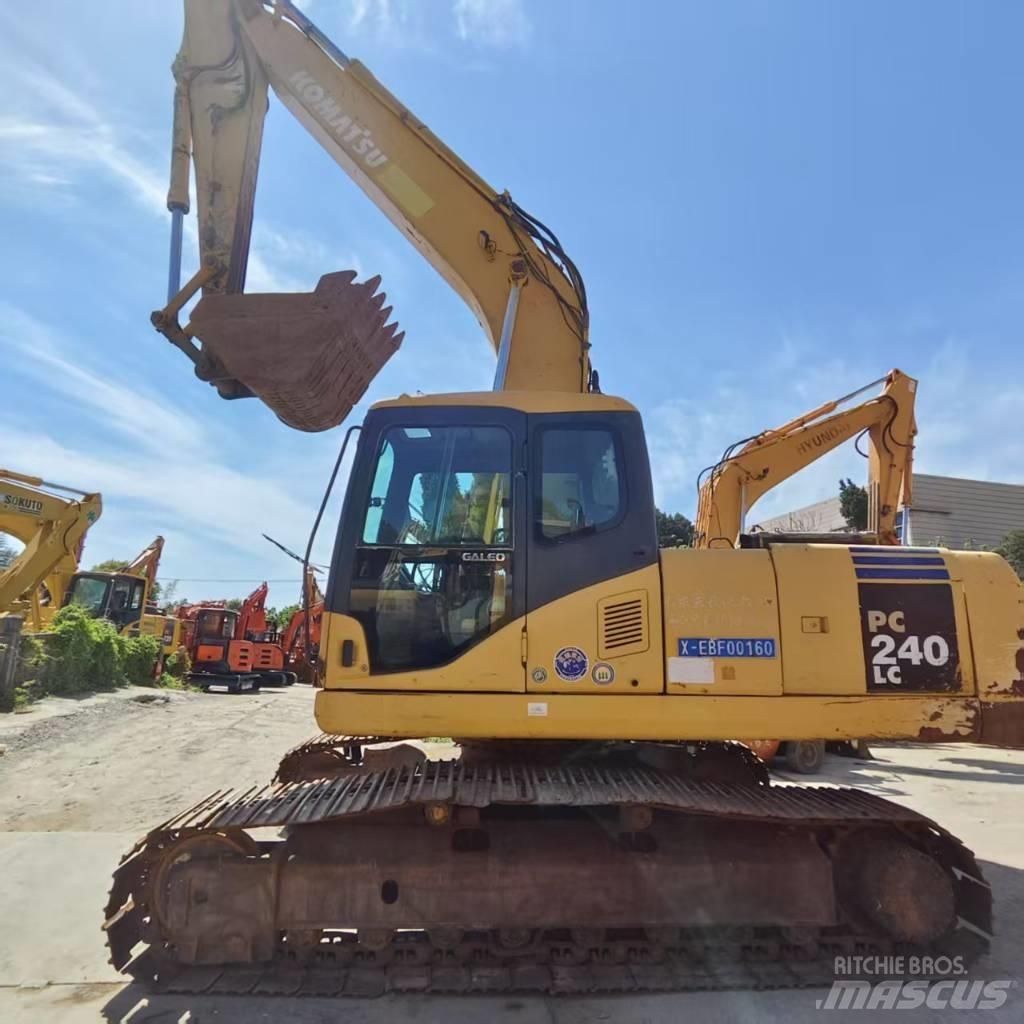 Komatsu PC 240 LC Bageri guseničari