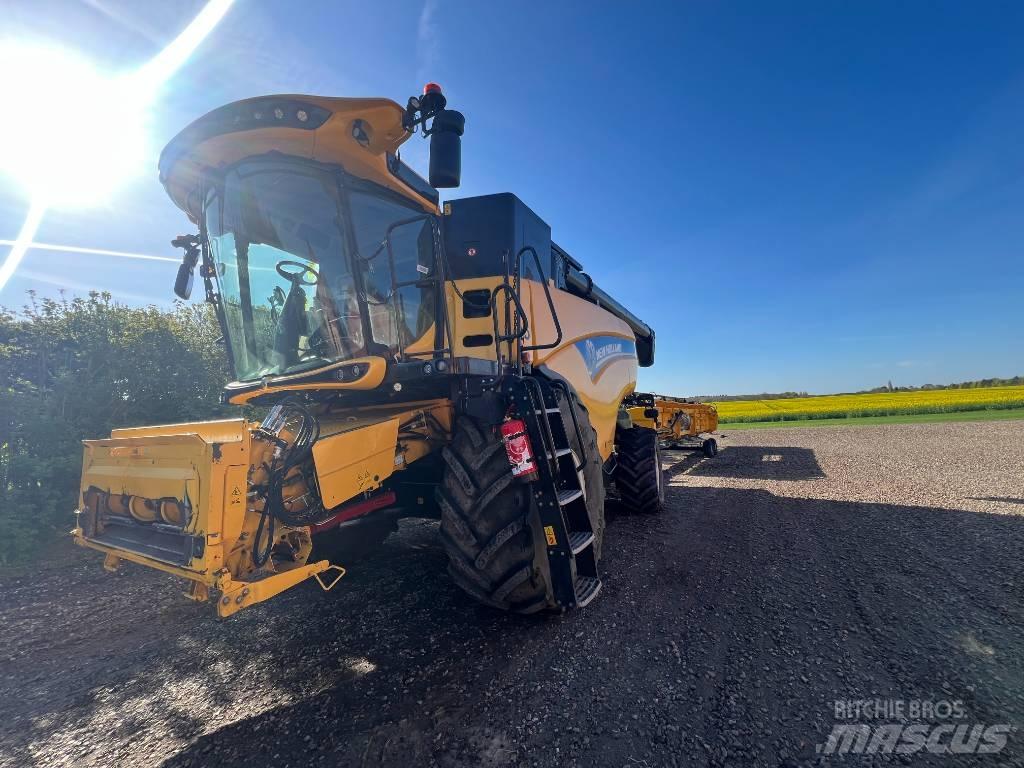 New Holland 8.85 Kombajni