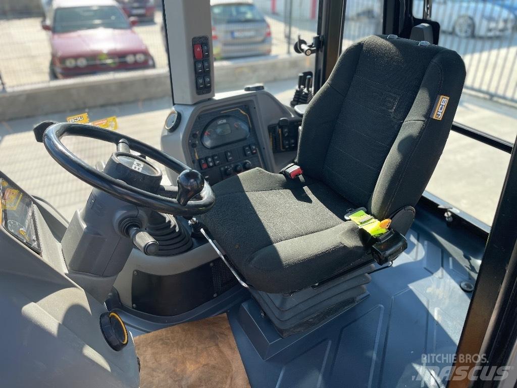 JCB 3 CX / compact Rovokopači