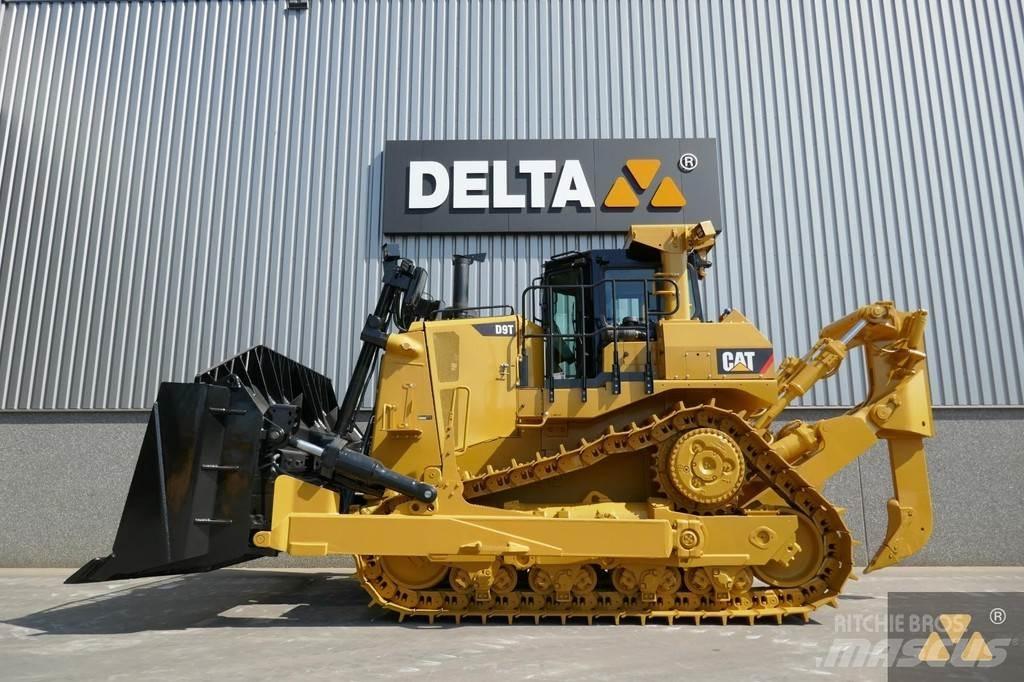 CAT D9T Buldožeri guseničari
