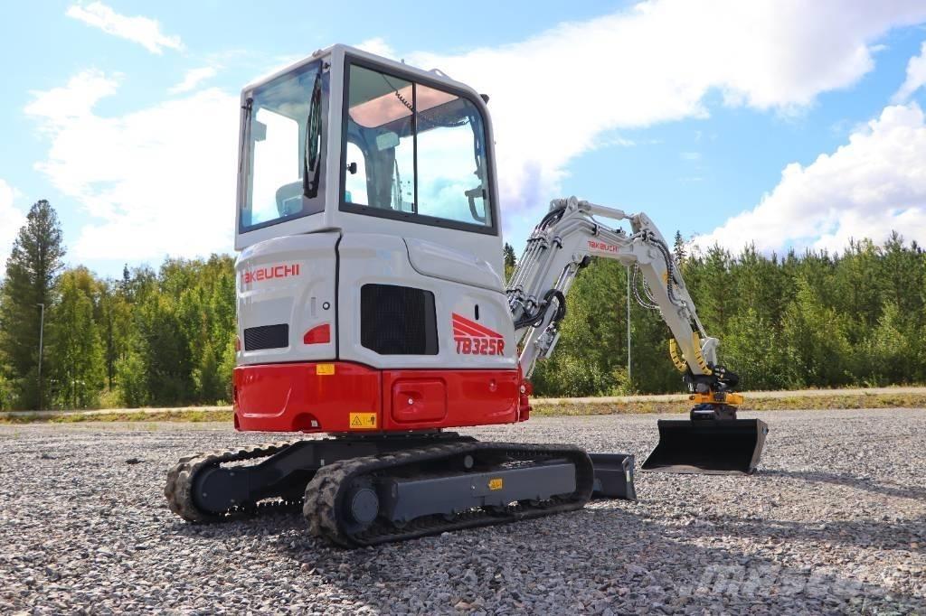 Takeuchi TB325R Mini bageri < 7t