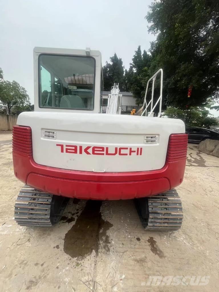 Takeuchi TB180C Bageri guseničari