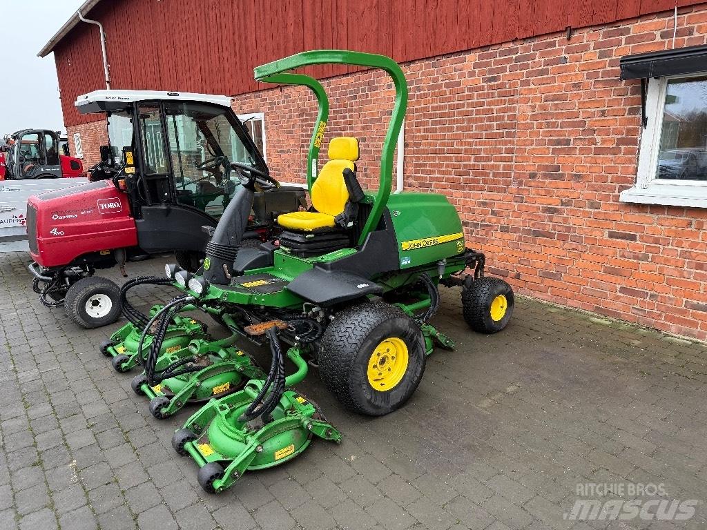 John Deere 8800 Traktorske kosilice