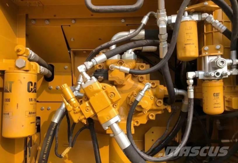 CAT 336D2 Bageri guseničari