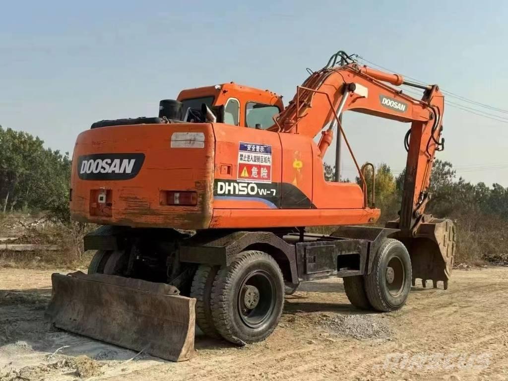 Doosan DH150W Bageri točkaši