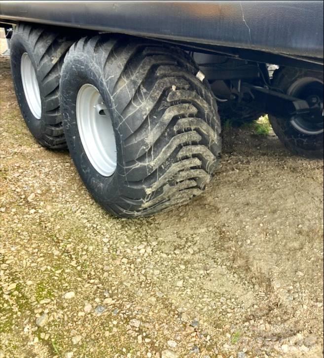 Palmse Trailer B3800 Prikolice za bale