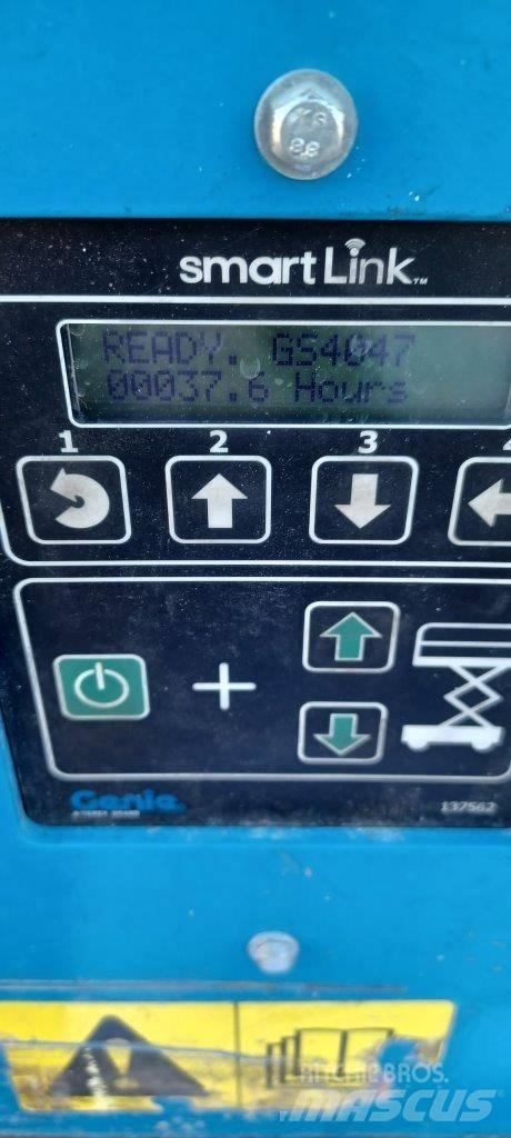 GENIE GS4047 Makazaste platforme