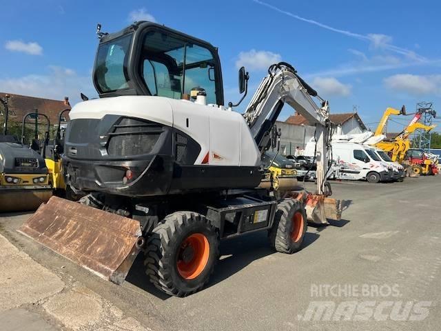 Bobcat E 57 W Bageri točkaši