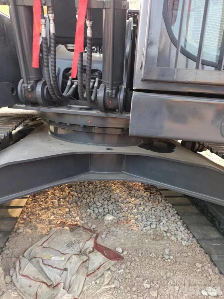 Volvo EC 140 Bageri guseničari
