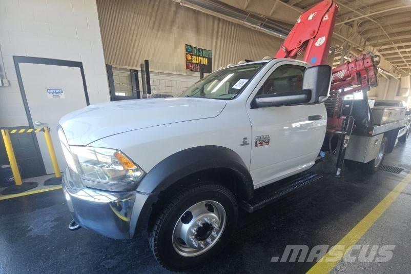RAM 5500 SLT Derik kranovi