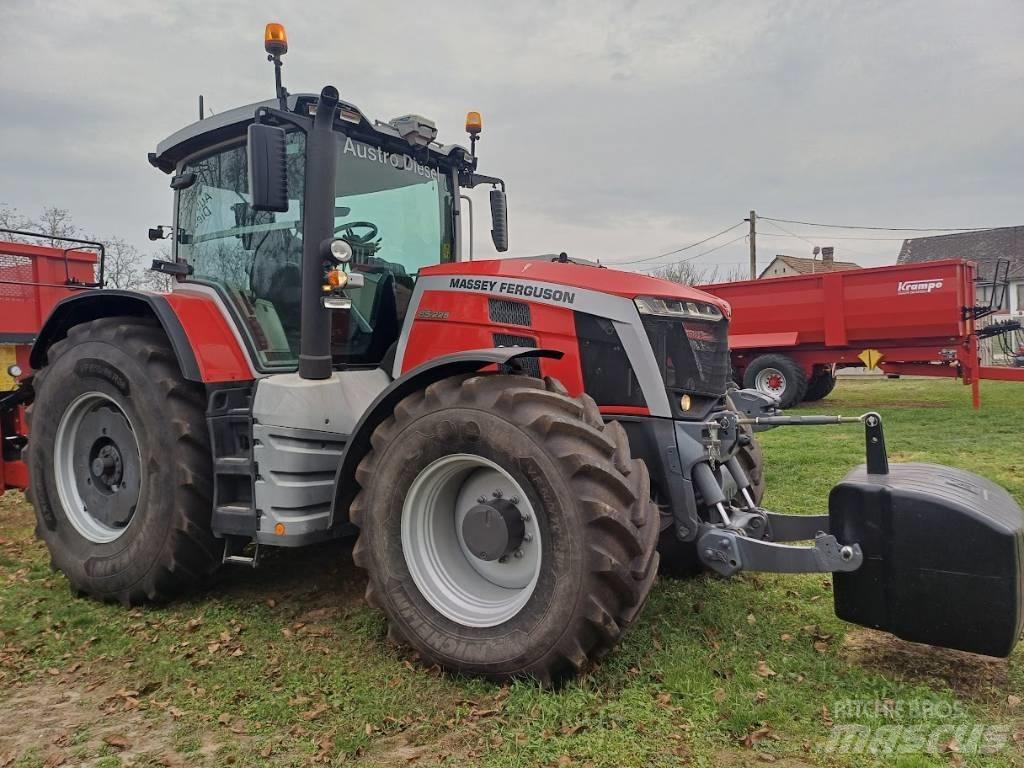 Massey Ferguson 8 S Traktori
