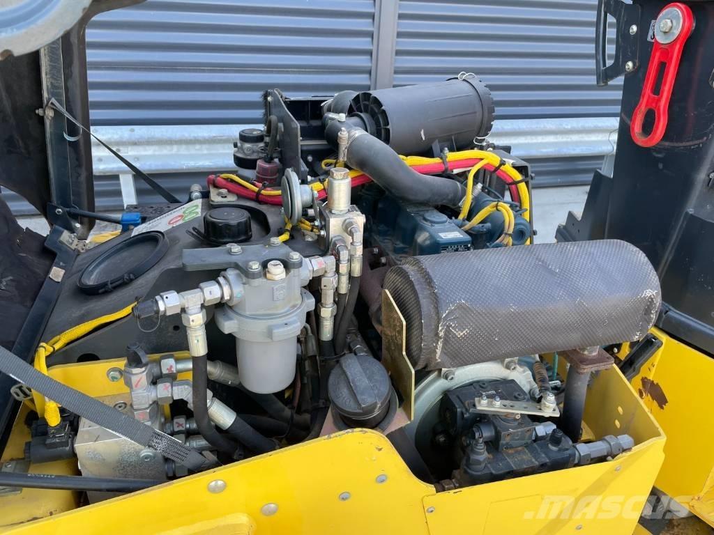 Bomag BW 120 AD-5 Valjci sa duplim bubnjem