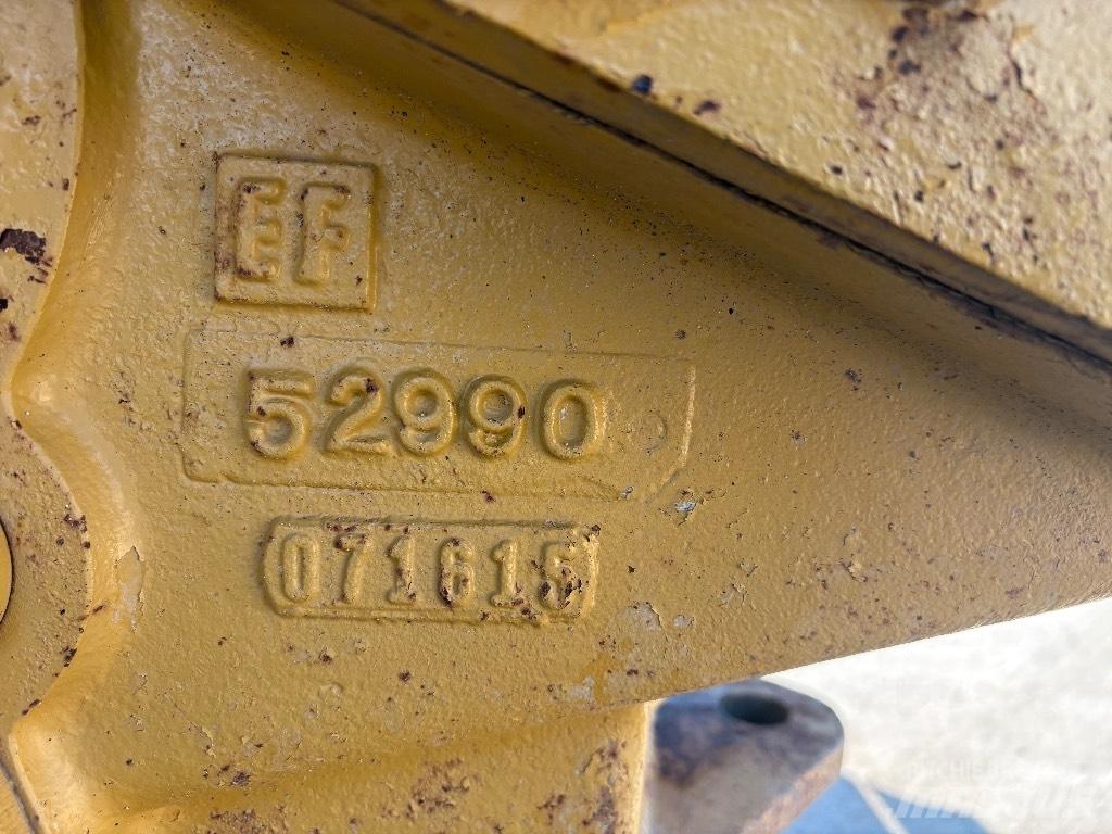 CAT D 6 T LGP VPAT Buldožeri guseničari