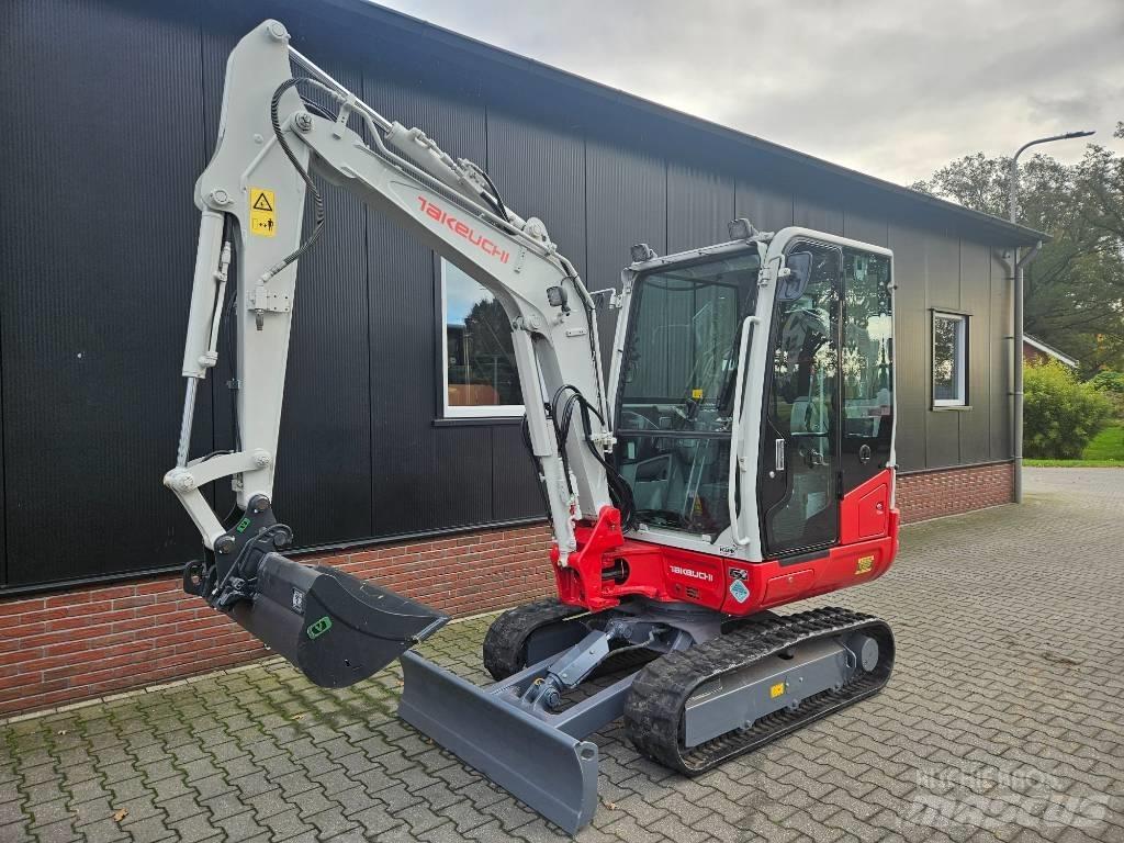 Takeuchi TB 230 Mini bageri < 7t