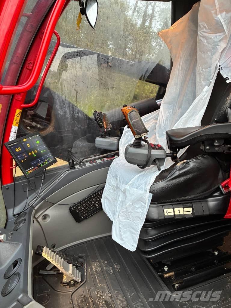 Komatsu 901 Harversteri