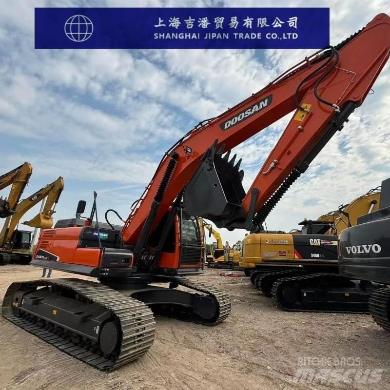 Doosan DX 225 Bageri guseničari