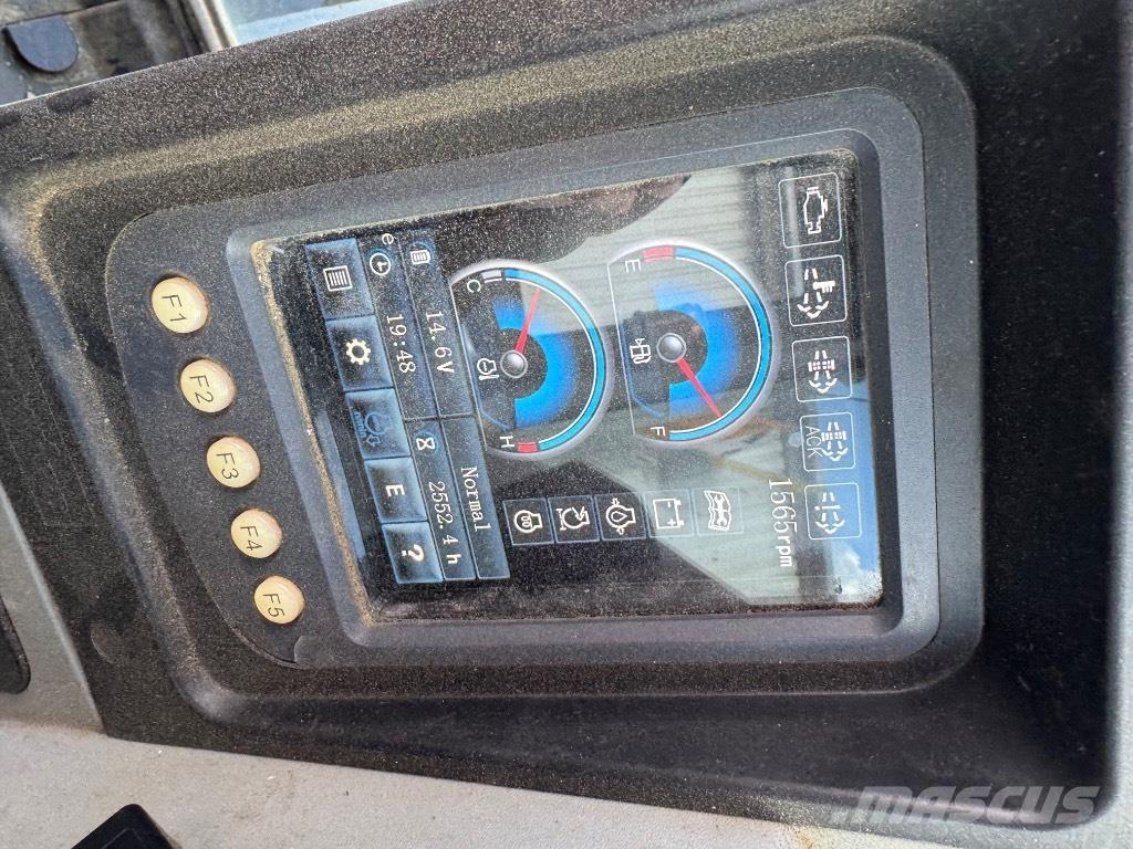 Sunward SWE90UF Midi bageri 7t – 12t