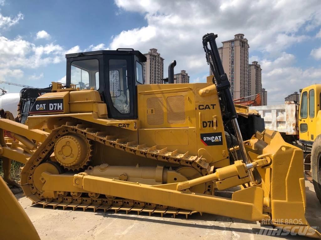 CAT D 7 H Buldožeri guseničari