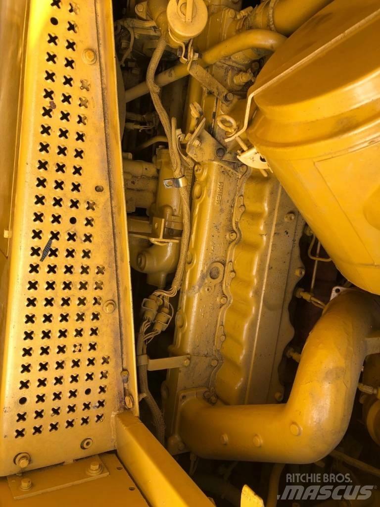 CAT D 7 H Buldožeri guseničari