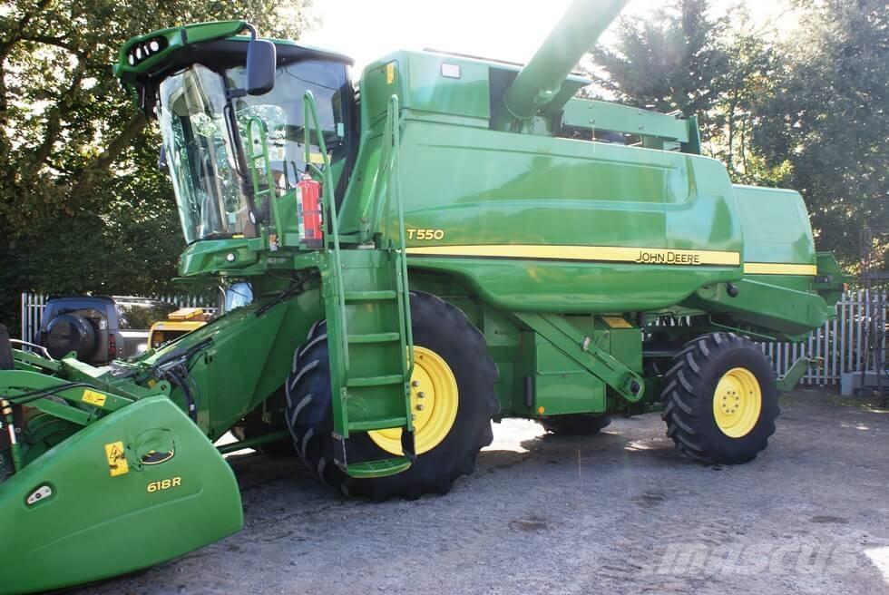 John Deere T 550 Kombajni