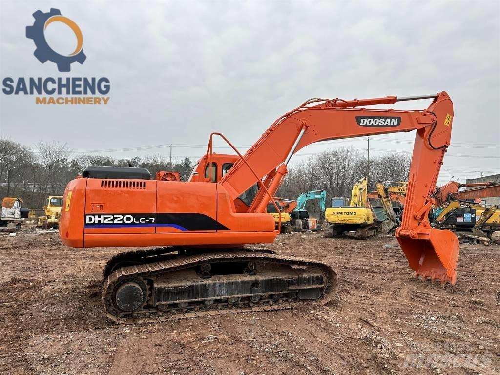 Doosan DX 220 Bageri guseničari