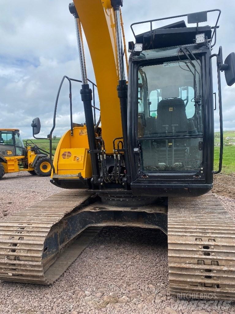 JCB JS131LC+ Bageri guseničari