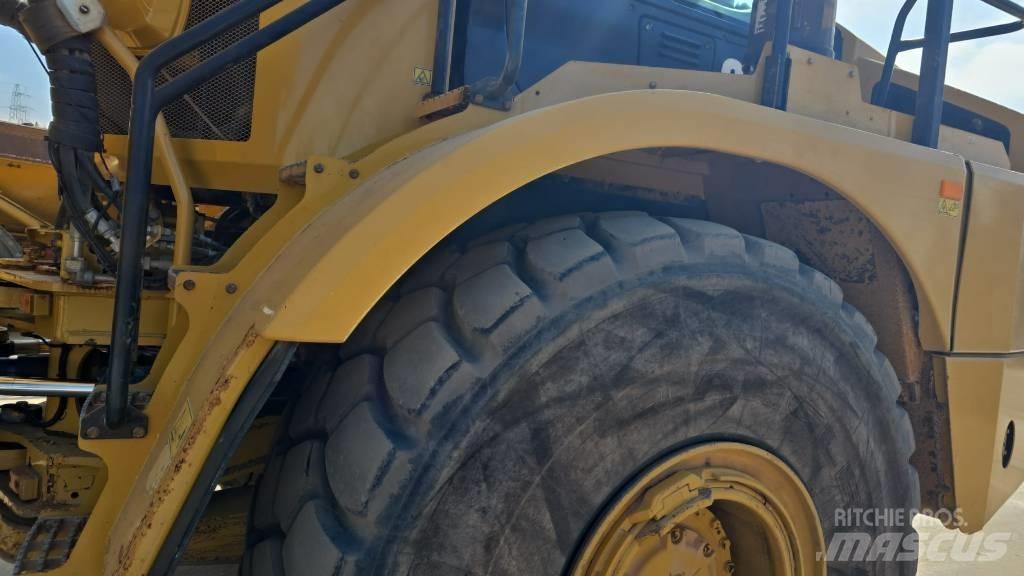 CAT 745 Zglobni damperi
