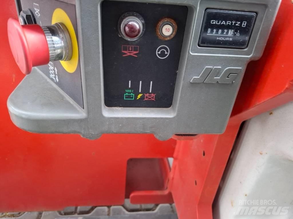 JLG 2646 ES Makazaste platforme