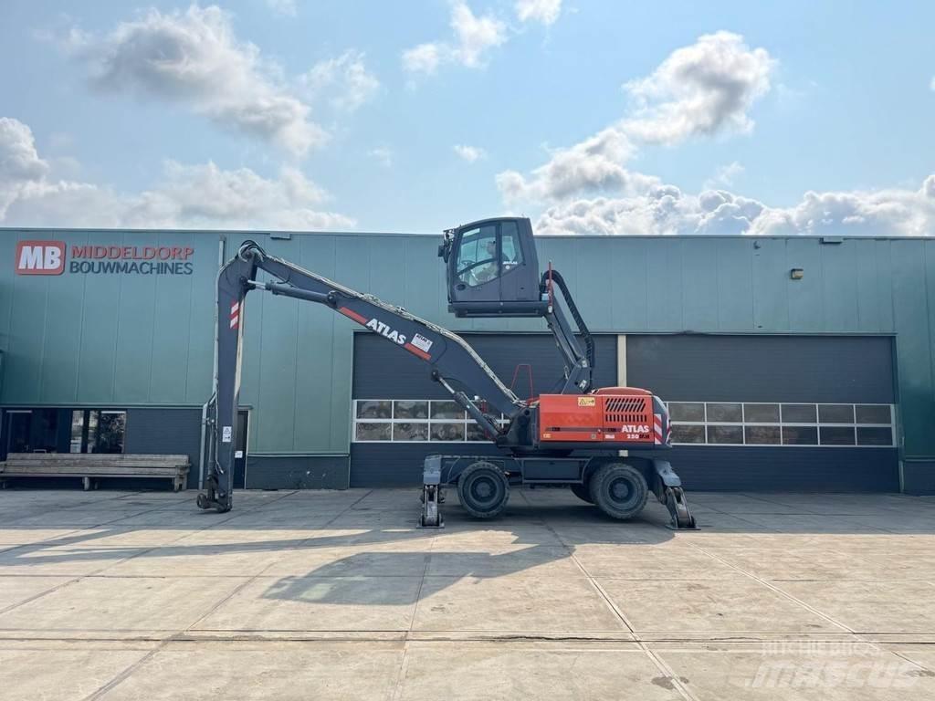 Atlas 250 MH Bageri za prenos primarnih/sekundarnih sirovina
