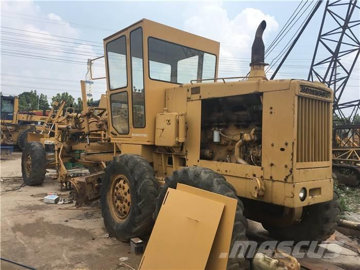 Komatsu GD 623 A Grejderi