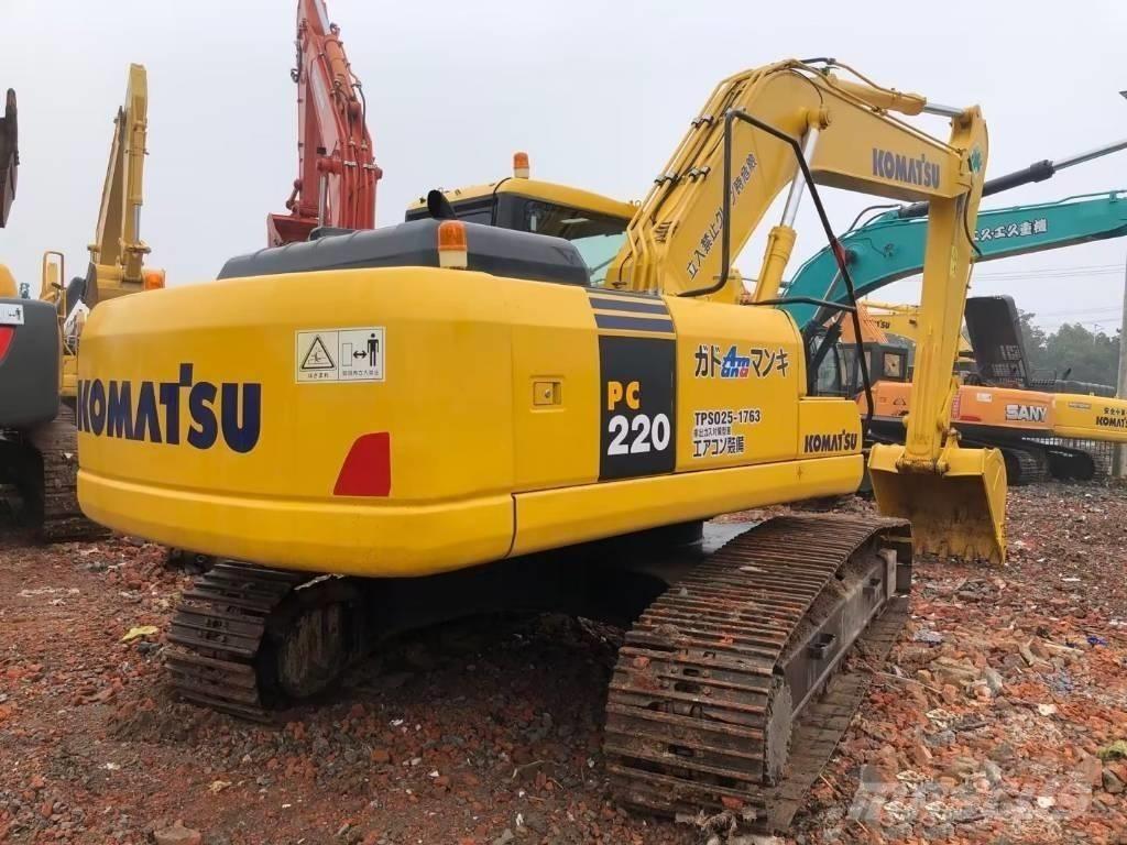 Komatsu pc220-7 Bageri guseničari