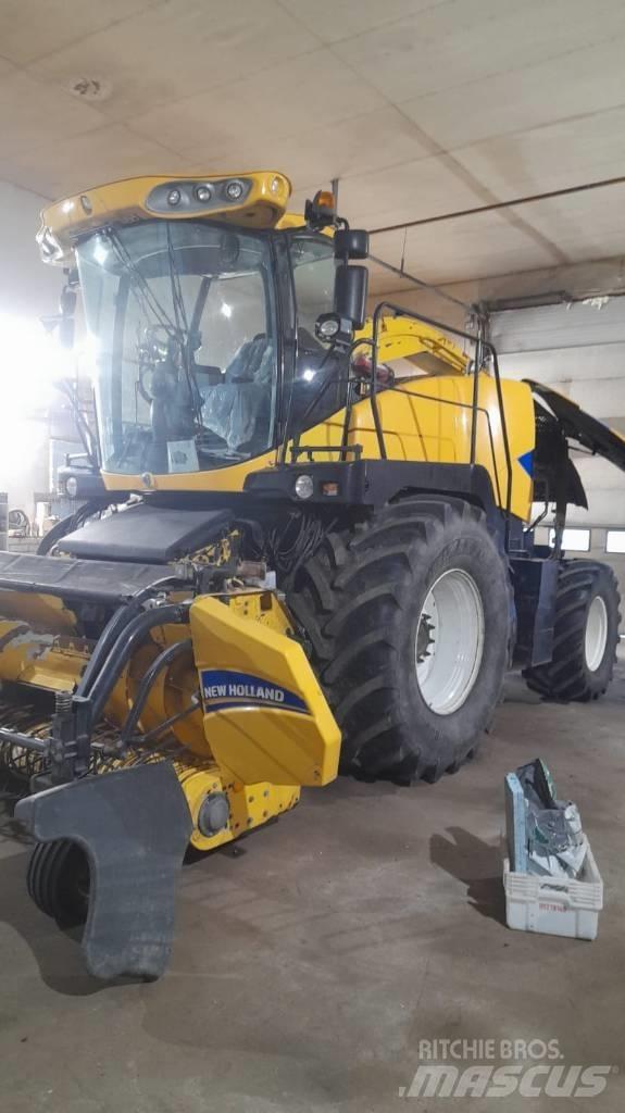 New Holland FR9060 Mašine za stočnu hranu sa sopstvenim pogonom