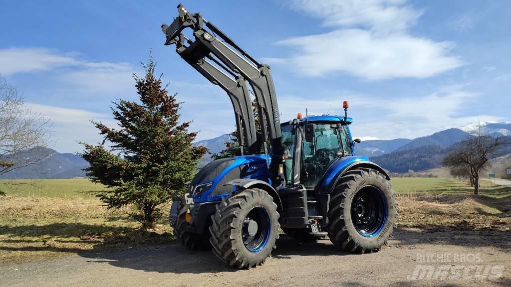 Valtra T174 eD Traktori