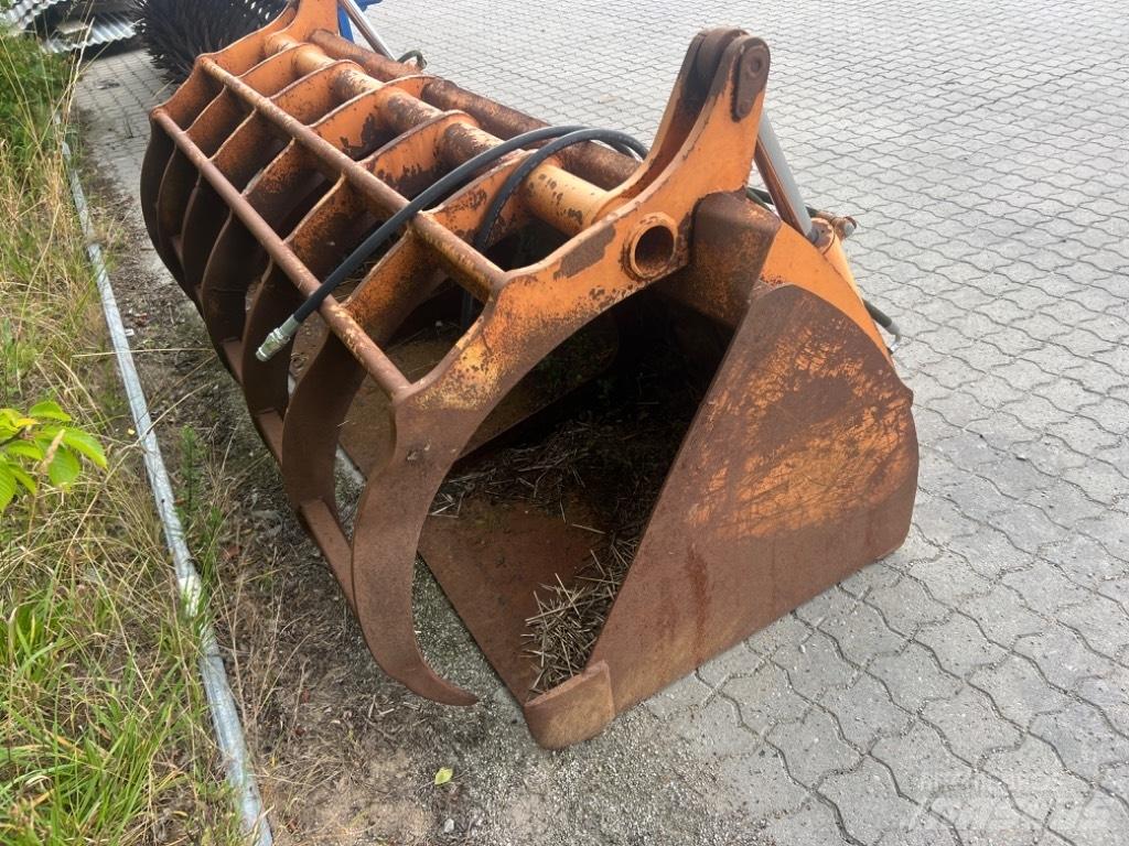  Skovl  med overfald Oprema za prednji utovarivač