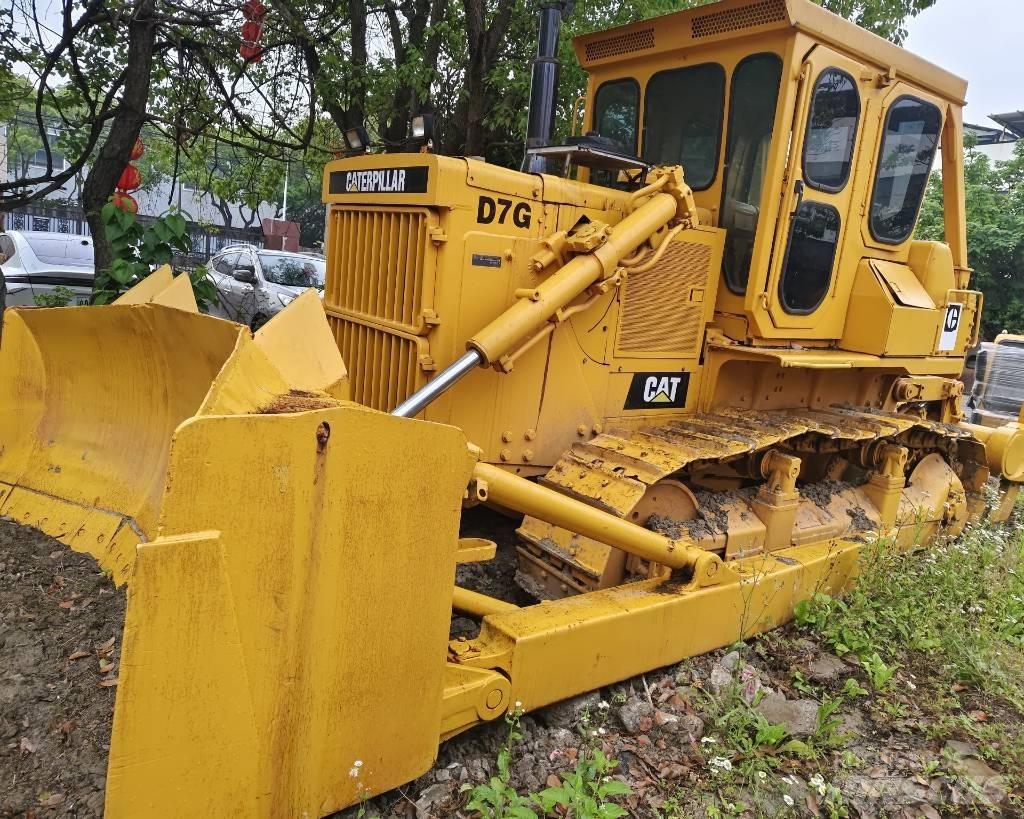 CAT D 7 G Buldožeri guseničari
