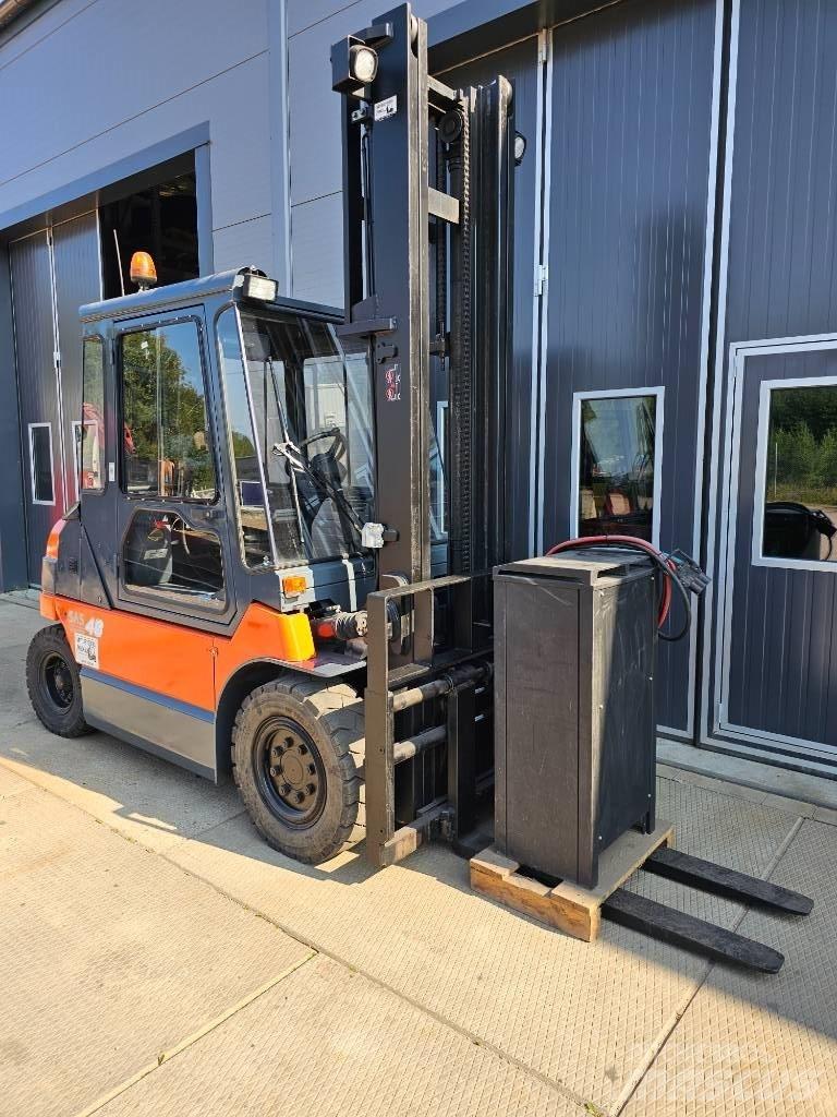 Toyota 7 FBMF 40 Električni viljuškari