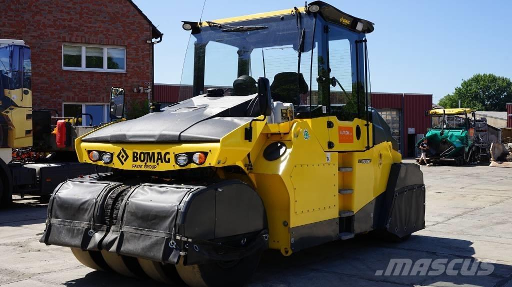 Bomag BW 28 RH Gumeni valjci na točkovima