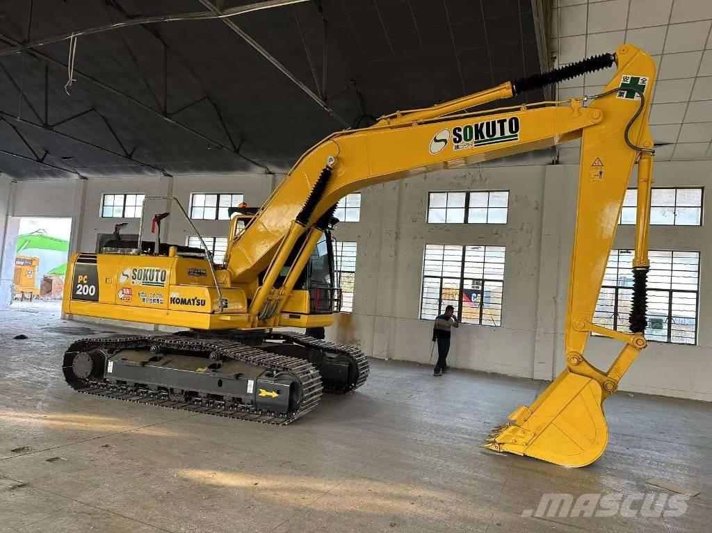 Komatsu PC 200-8 Bageri guseničari
