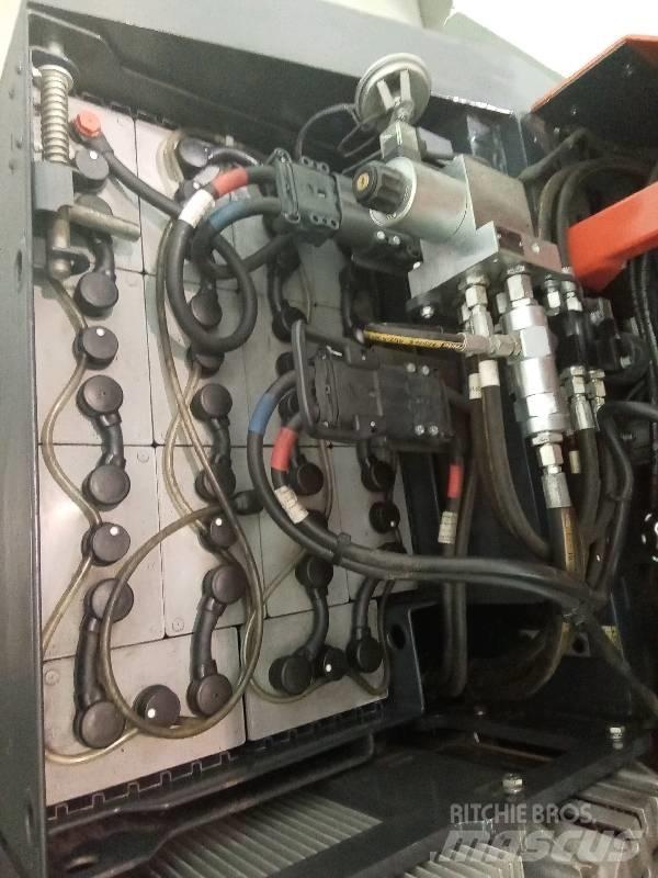 Combilift C 3000CBE Električni viljuškari