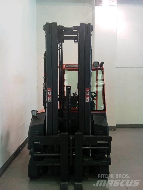 Combilift C 3000CBE Električni viljuškari