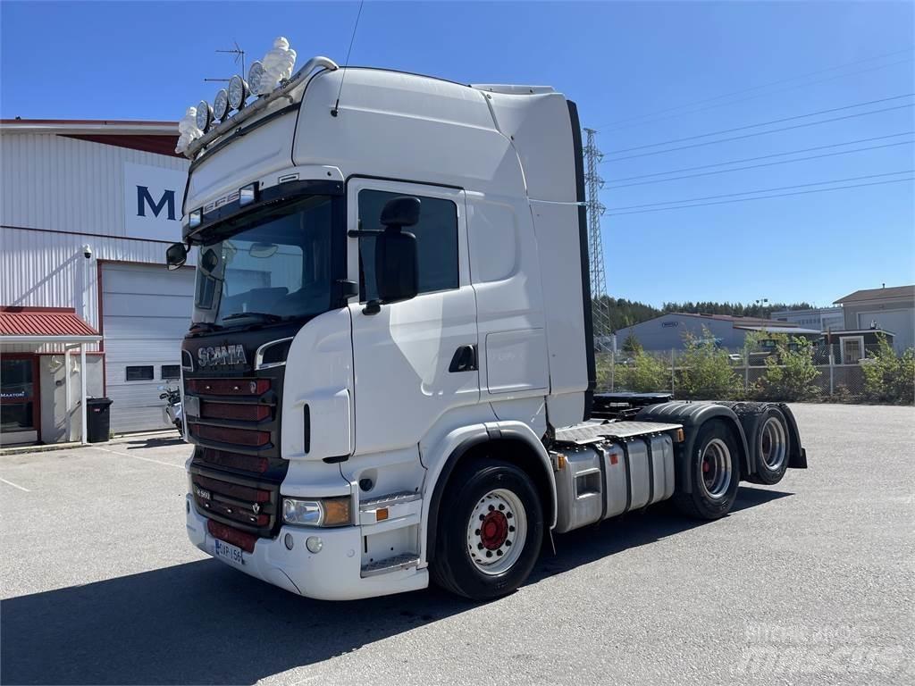 Scania R560 6x2 Tegljači