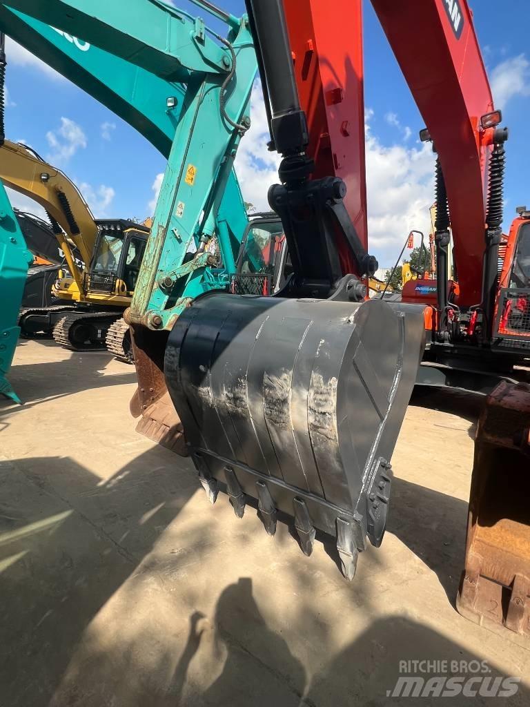 Doosan DX 225 LC Bageri guseničari