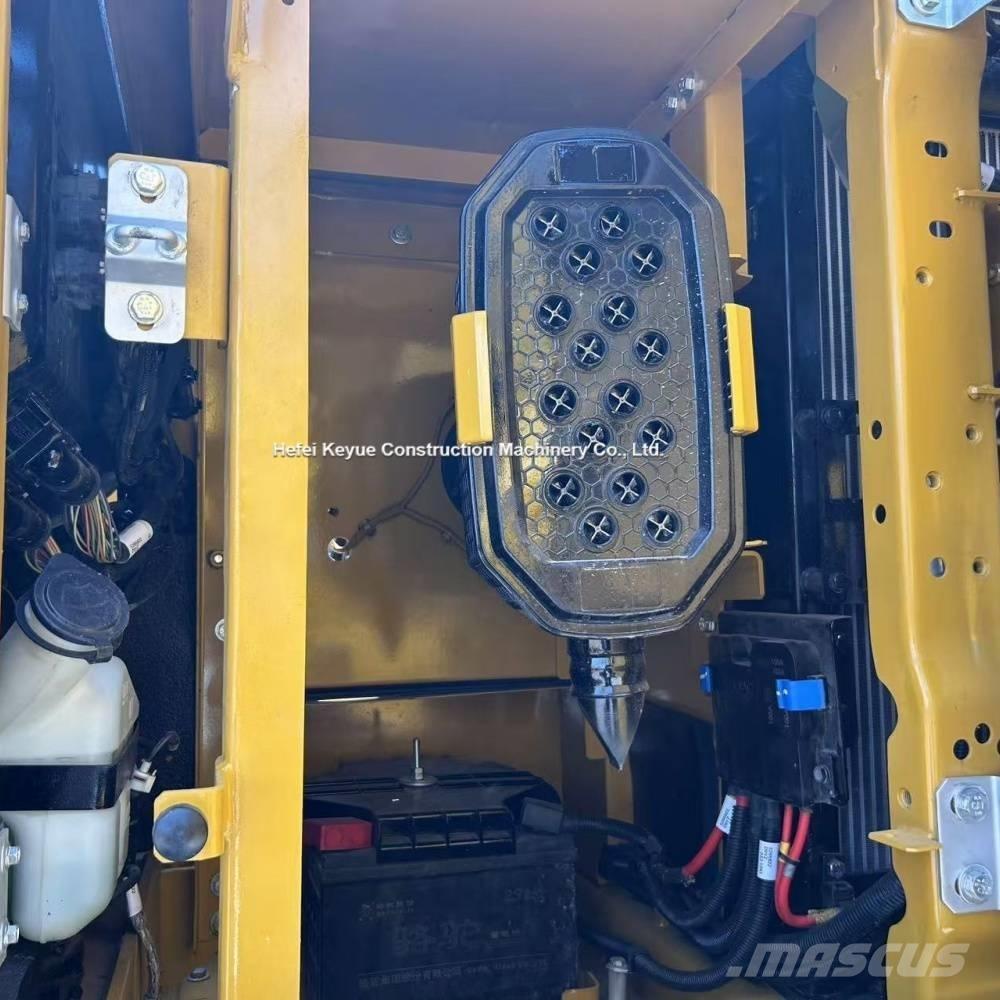CAT 320 GC Bageri guseničari