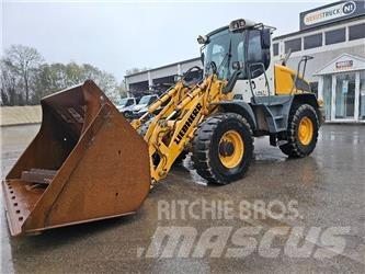 Liebherr L 524 Utovarivači na točkove