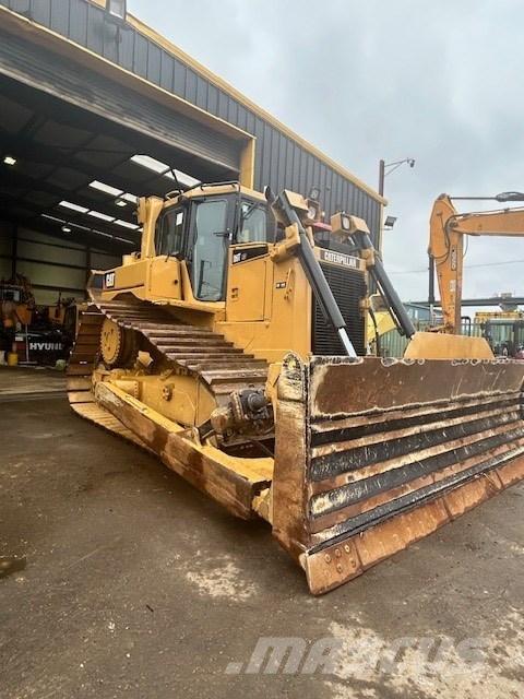CAT D 6 T LGP Buldožeri guseničari