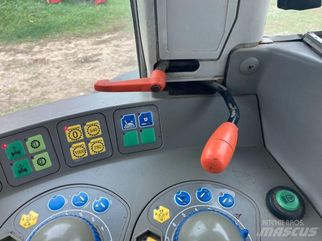 Fendt 714 Vario Traktori