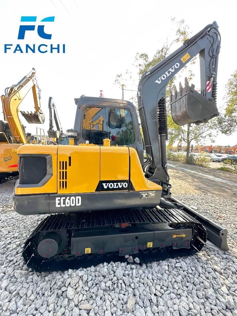 Volvo ec60 Bageri guseničari