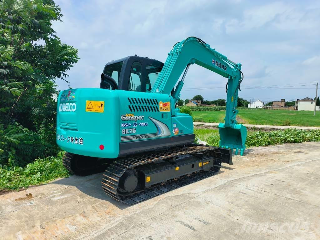 Kobelco SK 75 Midi bageri 7t – 12t